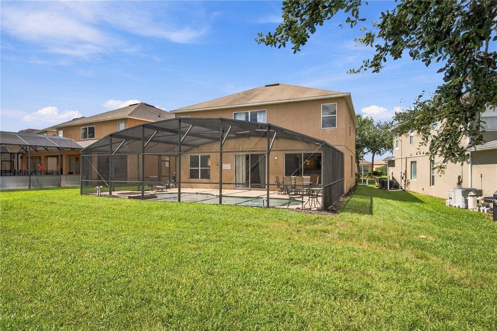 8514 PALM HARBOUR DR, Kissimmee, FL 34747