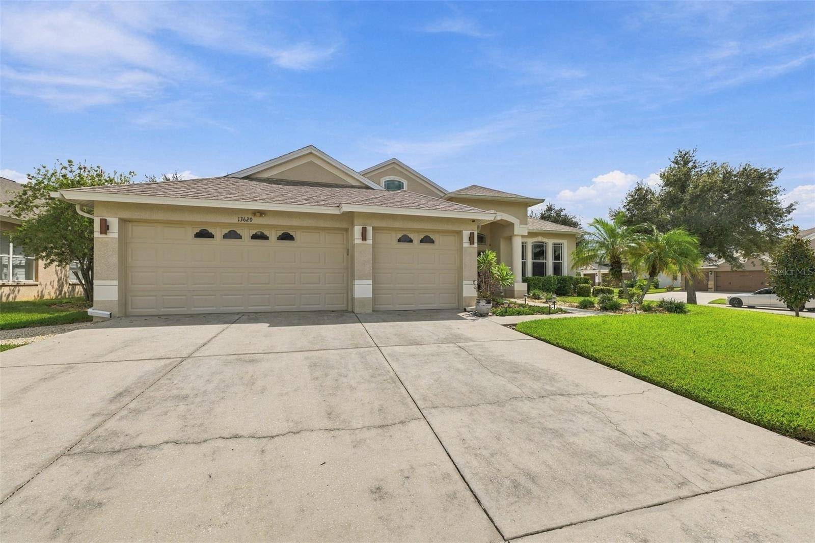 13620 ARTESA BELL DR, Riverview, FL 33579