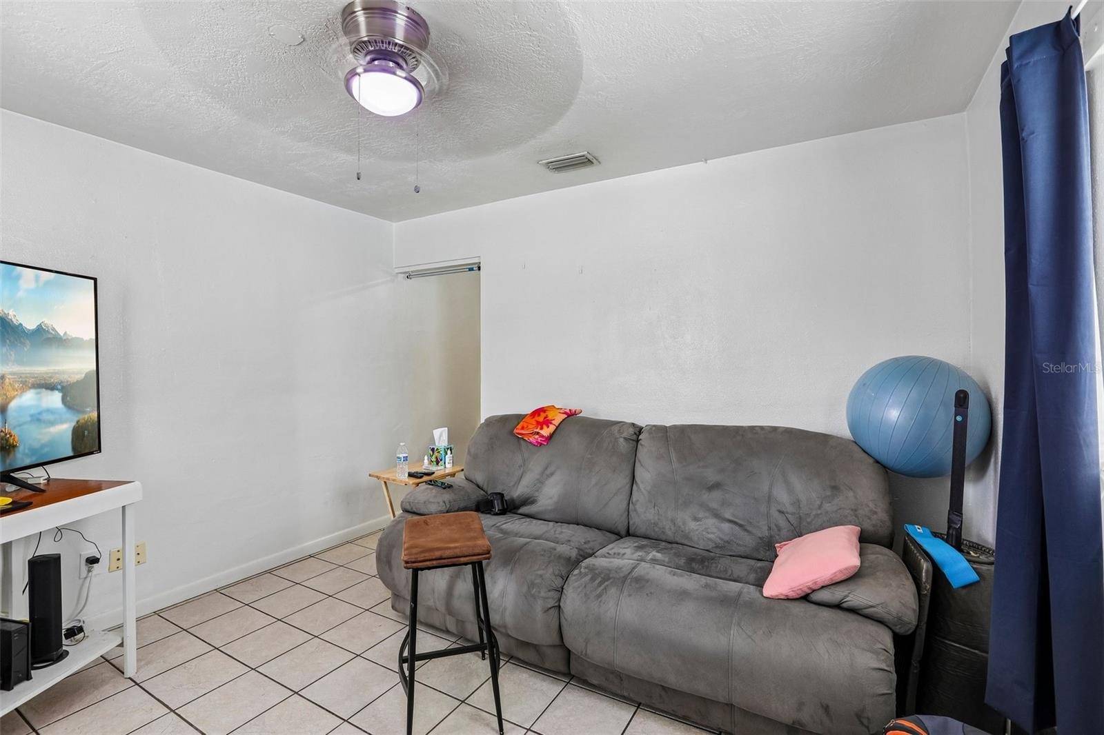 1407 TAFT AVE, Clearwater, FL 33755