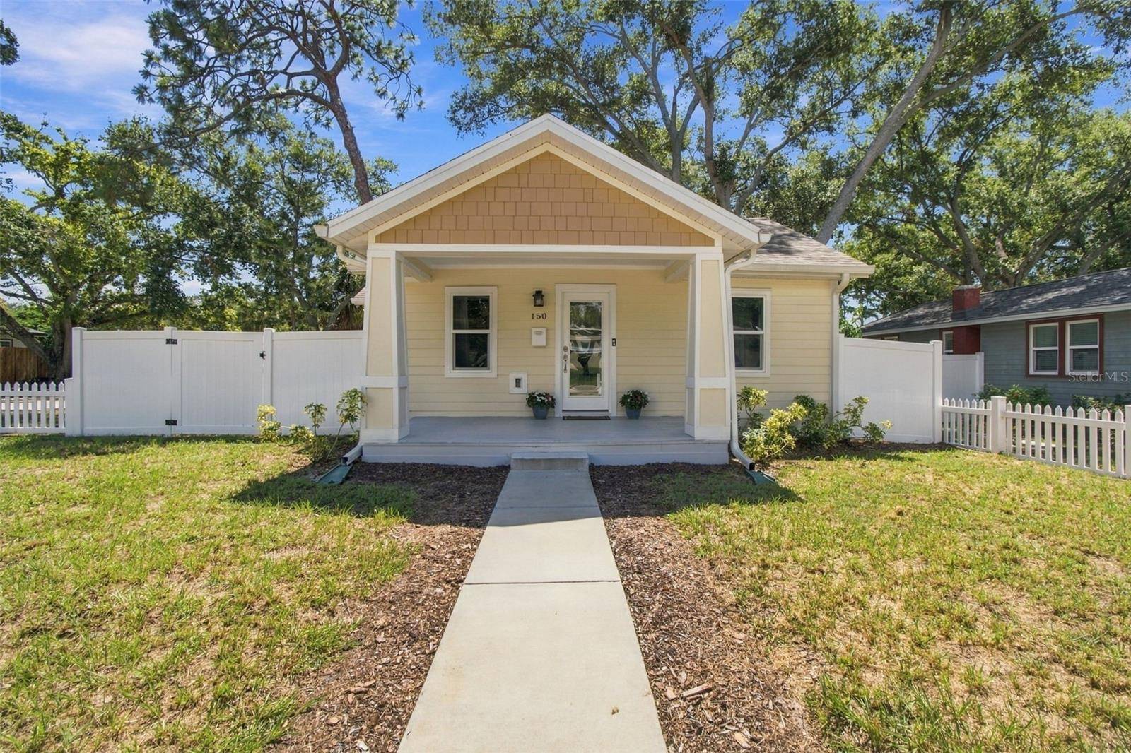 150 50TH ST N, St Petersburg, FL 33710