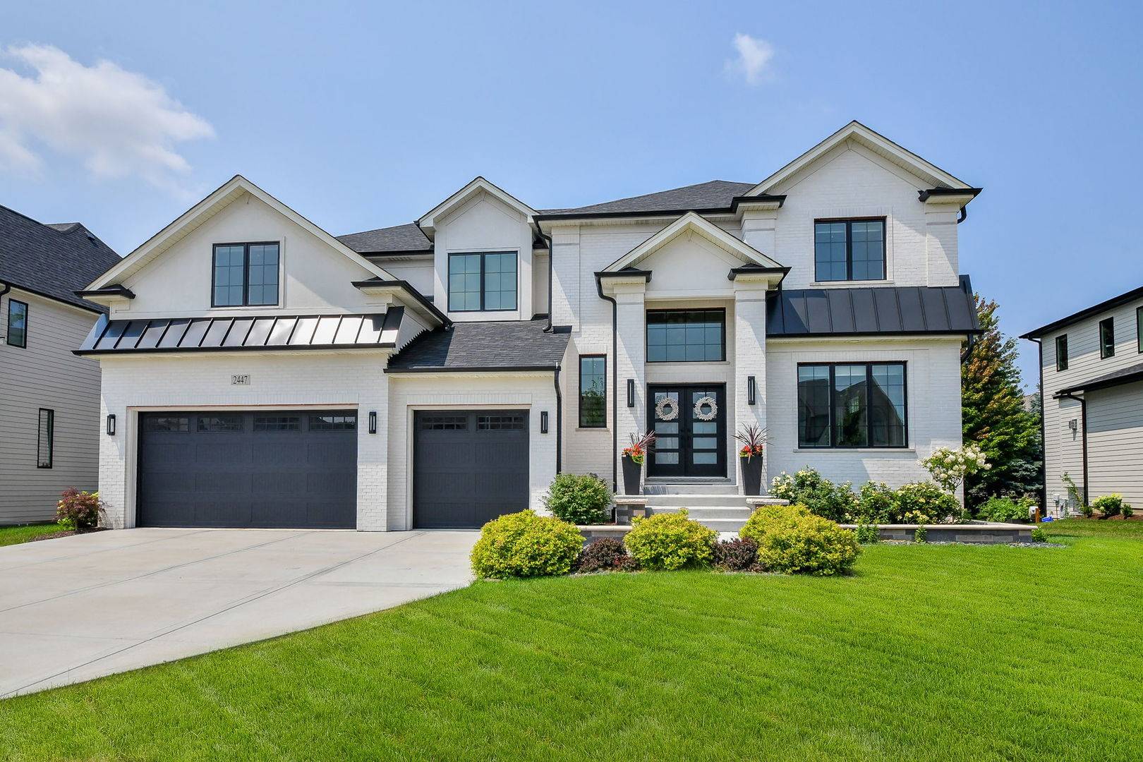 2447 Sharon CT, Naperville, IL 60564