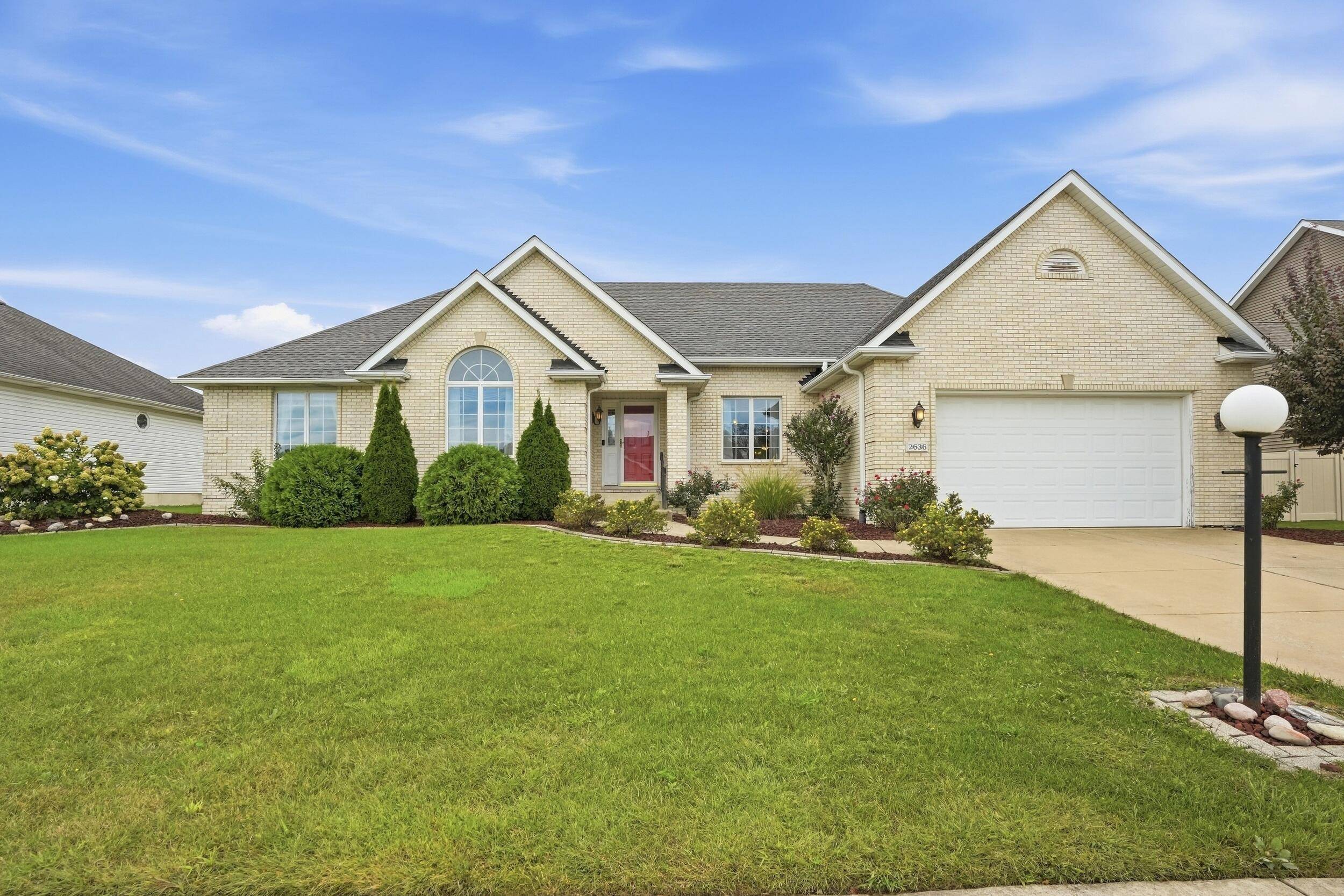 2636 Lancelot Lane, Dyer, IN 46311