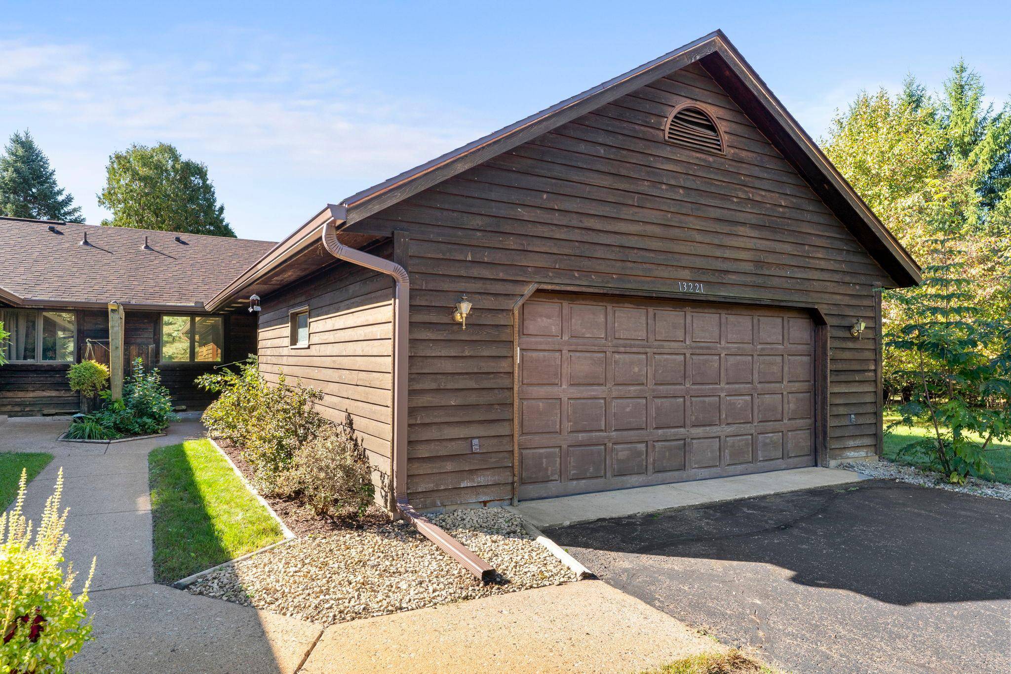 13221 285th AVE NW, Zimmerman, MN 55398