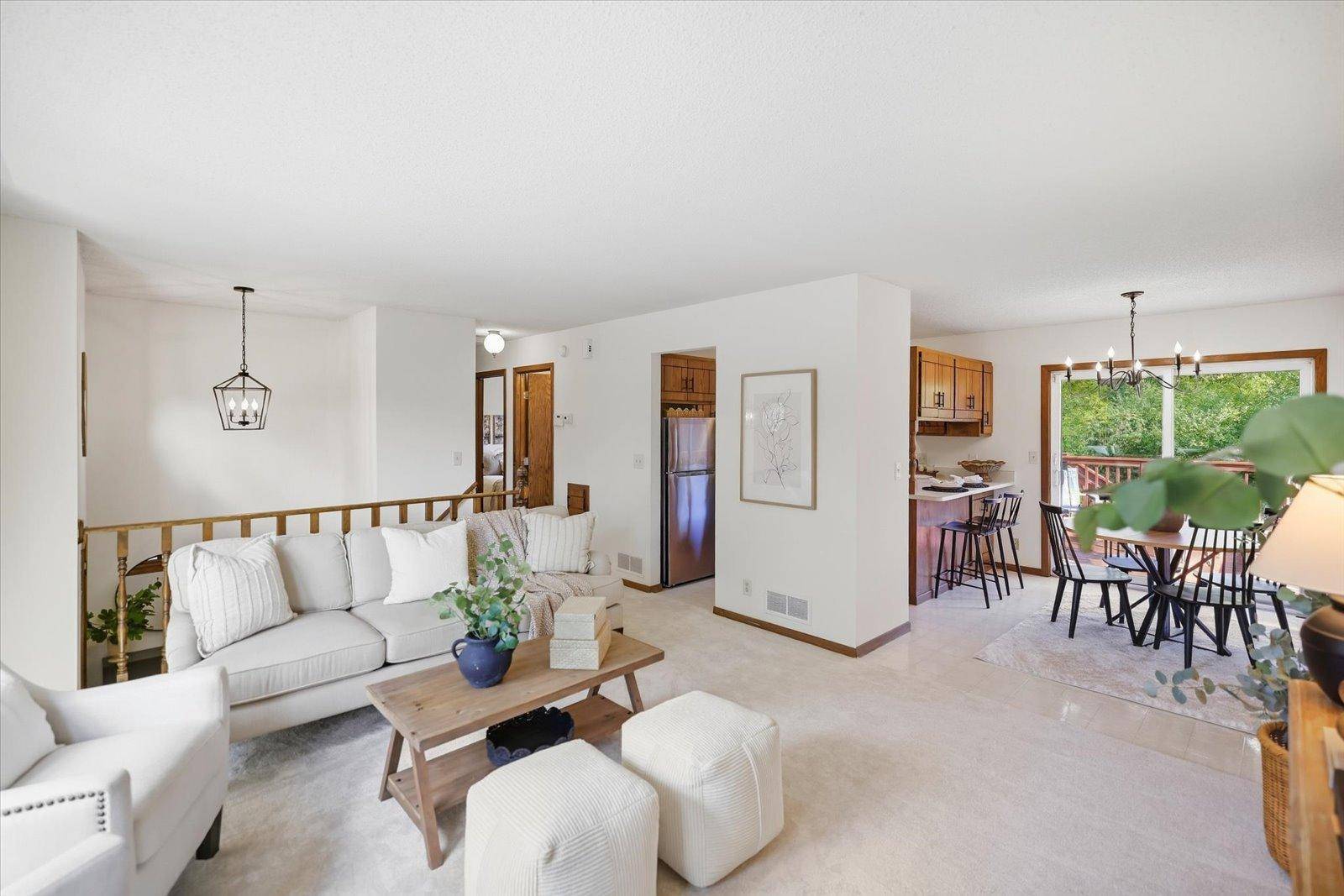 1420 Sylvan ST, Saint Paul, MN 55117