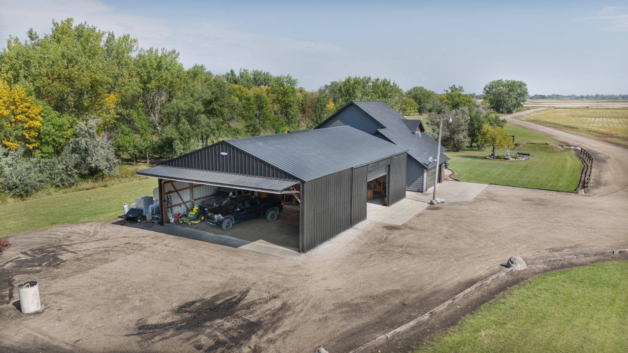 635 20th ST NE, Thompson, ND 58278