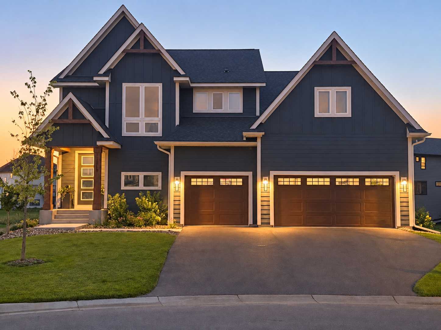 10229 Queensland LN N, Maple Grove, MN 55311