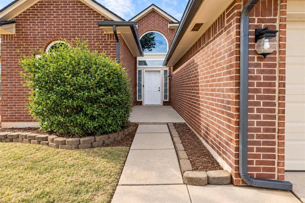 6704 NW 131st ST, Oklahoma City, OK 73142