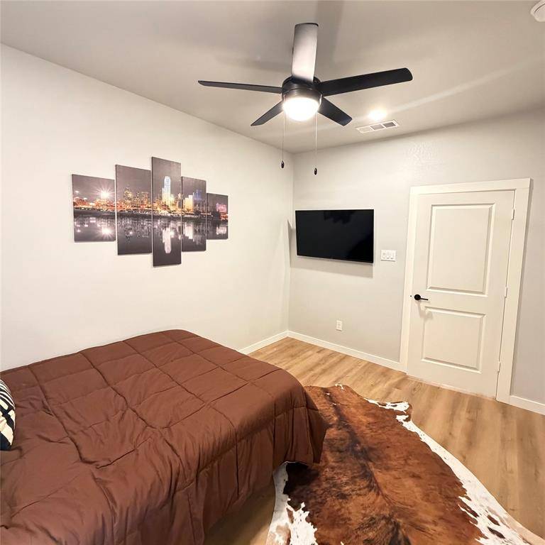 1654 Hudspeth Avenue, Dallas, TX 75216