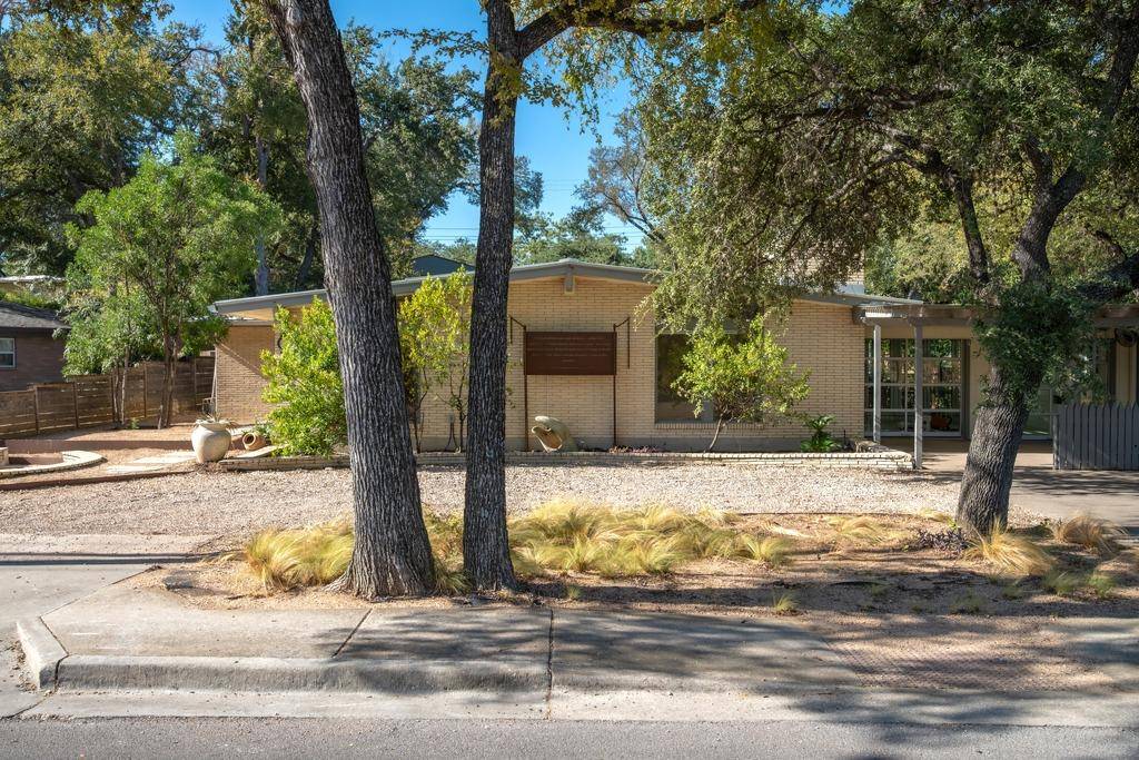 833 E 38th ST, Austin, TX 78705