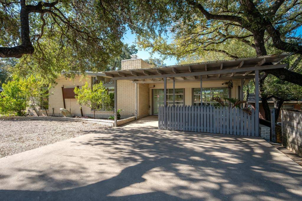 833 E 38th ST, Austin, TX 78705