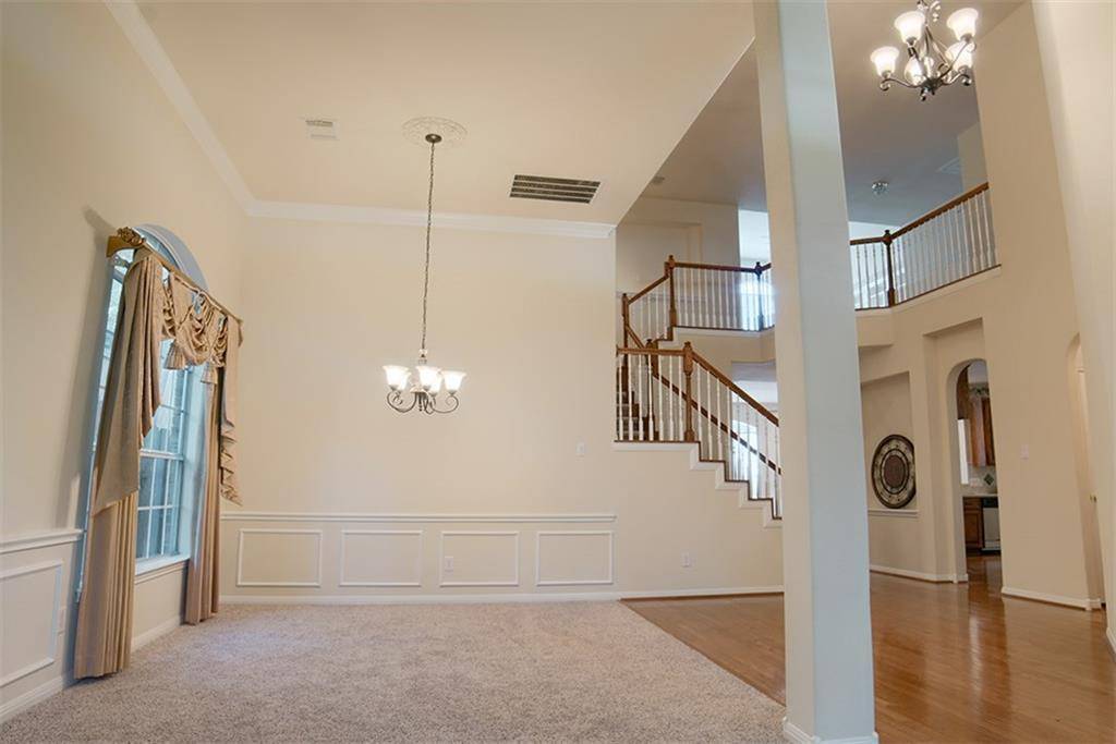 3404 Oxsheer DR, Austin, TX 78732