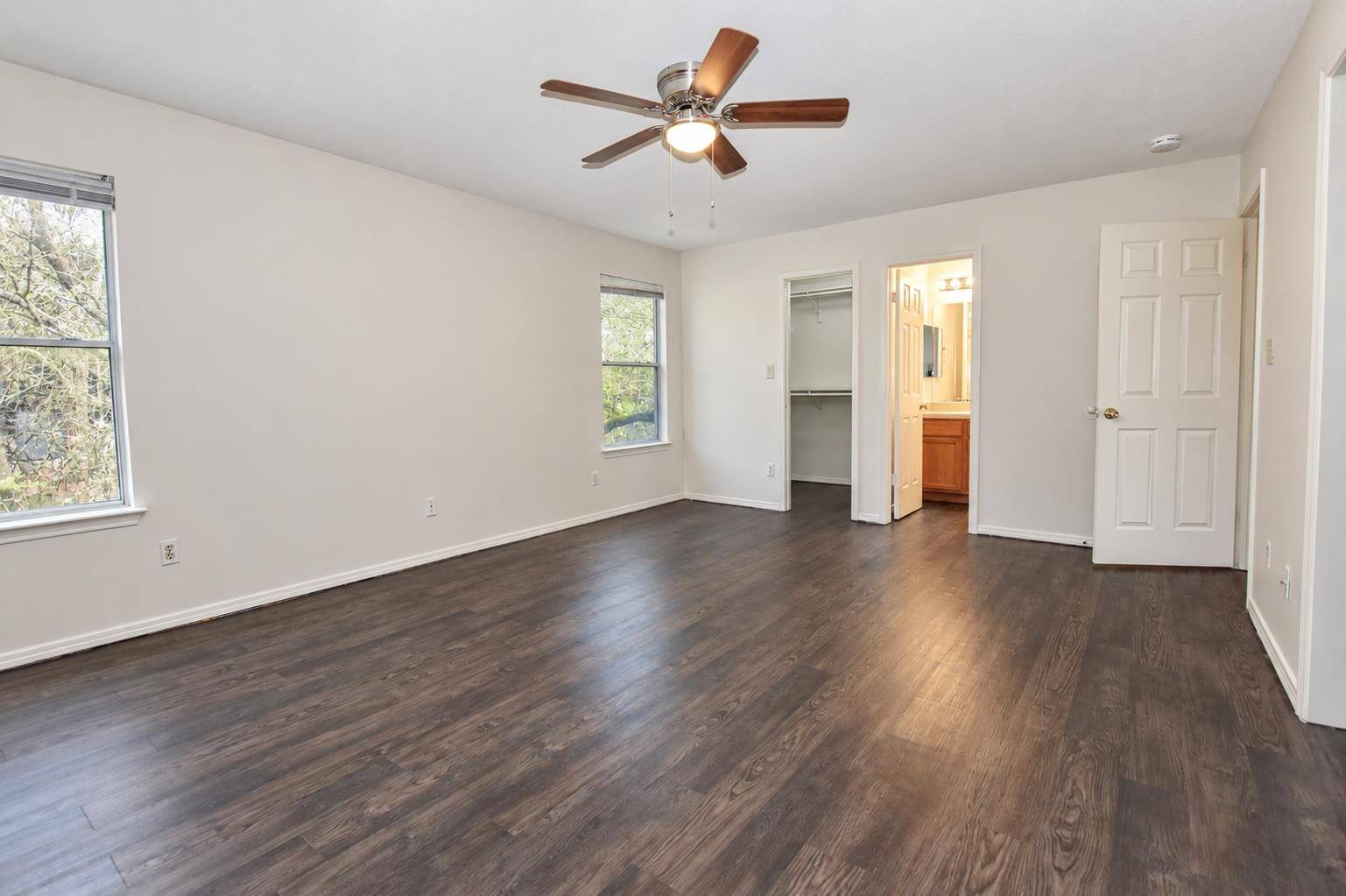 921-923 Sagewood TRL, San Marcos, TX 78666