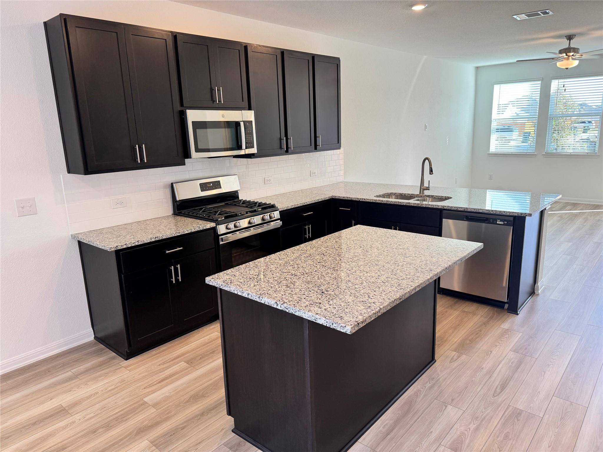 14136 Gilwell DR, Del Valle, TX 78617