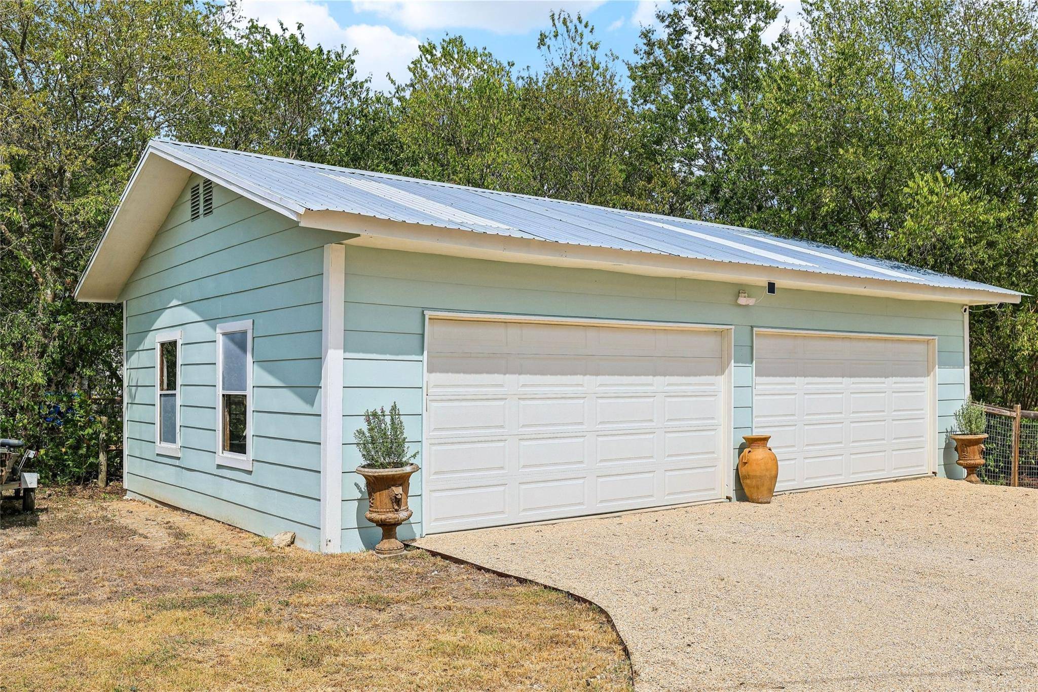 372 Old Lockhart RD, Lockhart, TX 78644