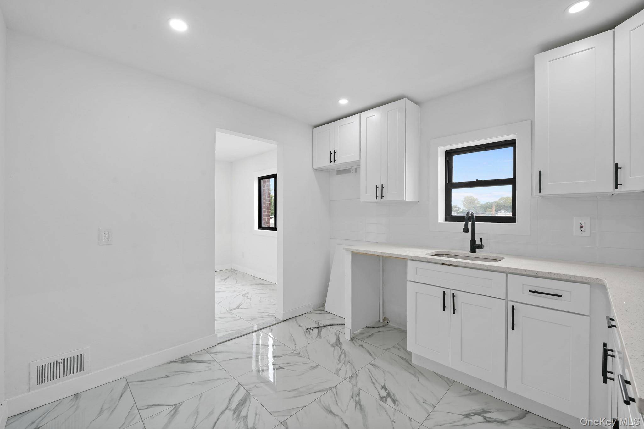 4648 Murdock AVE, Bronx, NY 10466