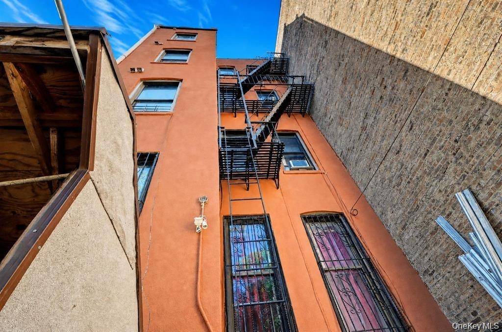 458 halsey ST, Brooklyn, NY 11233