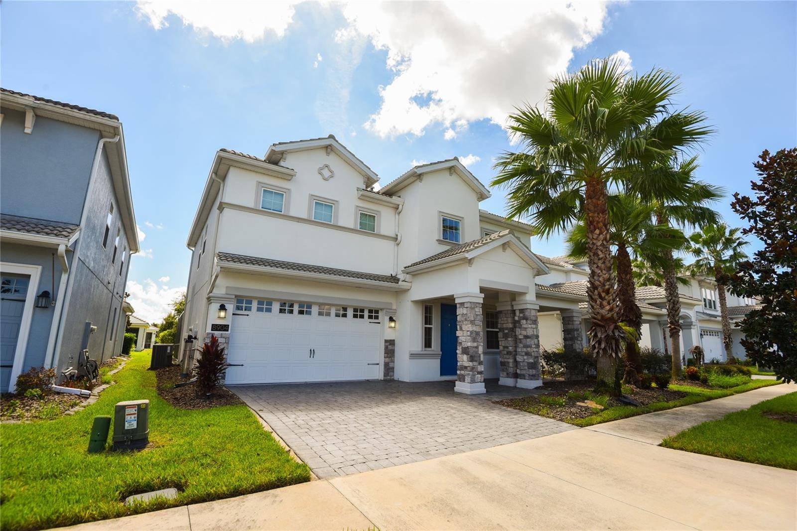 8904 LEADER BOARD LN, Davenport, FL 33896
