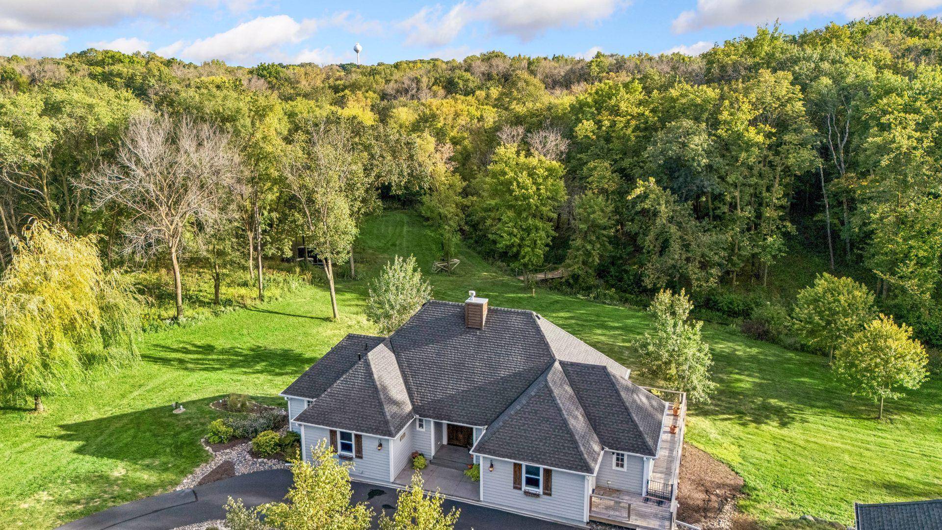 6055 Painter RD, Minnetrista, MN 55364