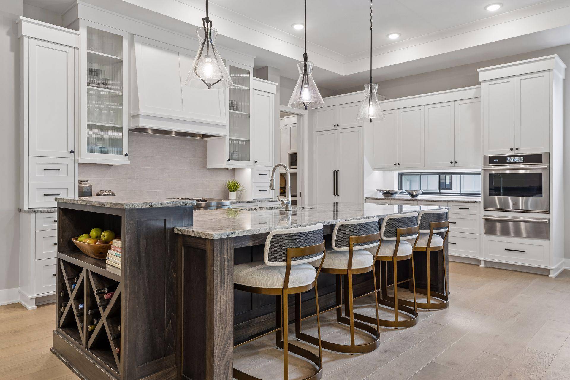 109 Minnetonka AVE S, Wayzata, MN 55391