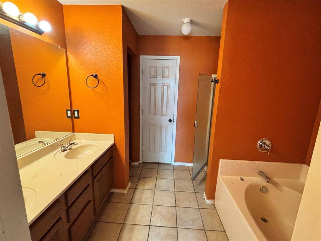 1309 Pepperfield Court, Fort Worth, TX 76028
