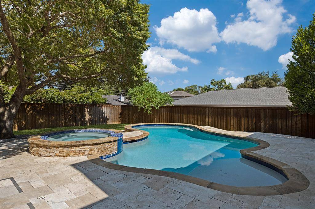 7219 Stonetrail Drive, Dallas, TX 75230