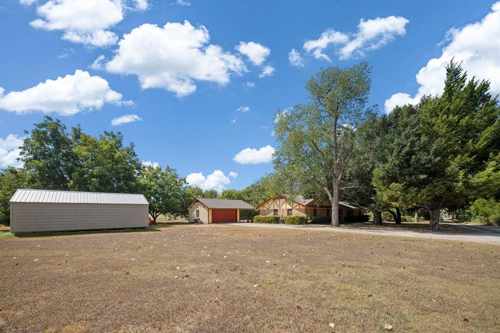 707 Ovilla Road #A, Waxahachie, TX 75167