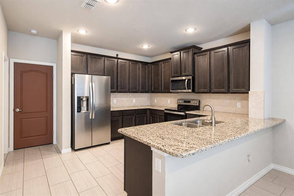 3517 Cricket Drive, Denton, TX 76207