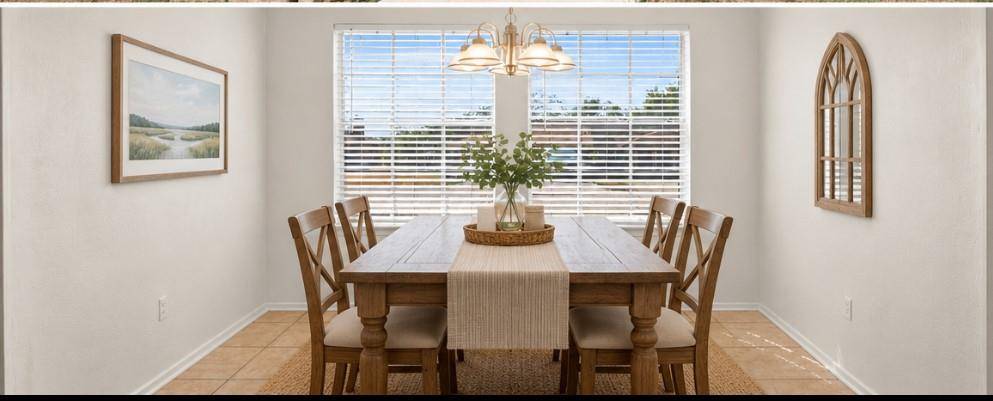 811 Woodland Court, Kennedale, TX 76060