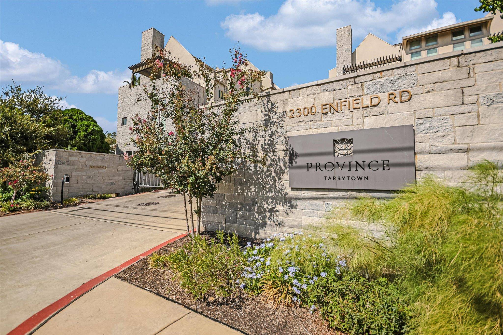 2300 Enfield RD #303, Austin, TX 78703