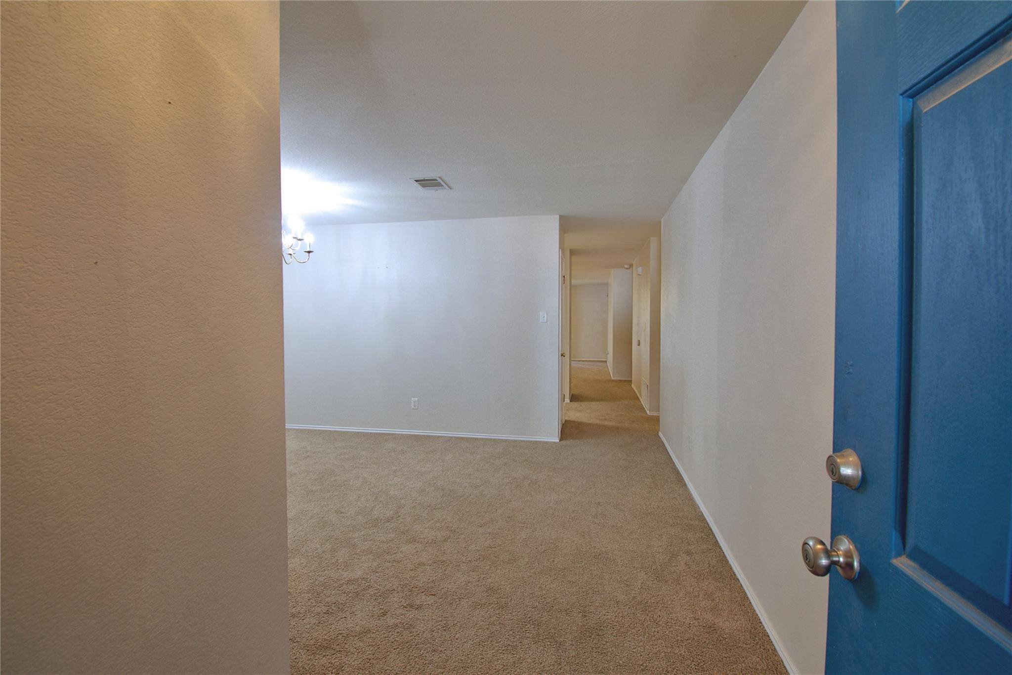 12217 Kilmartin LN, Austin, TX 78754