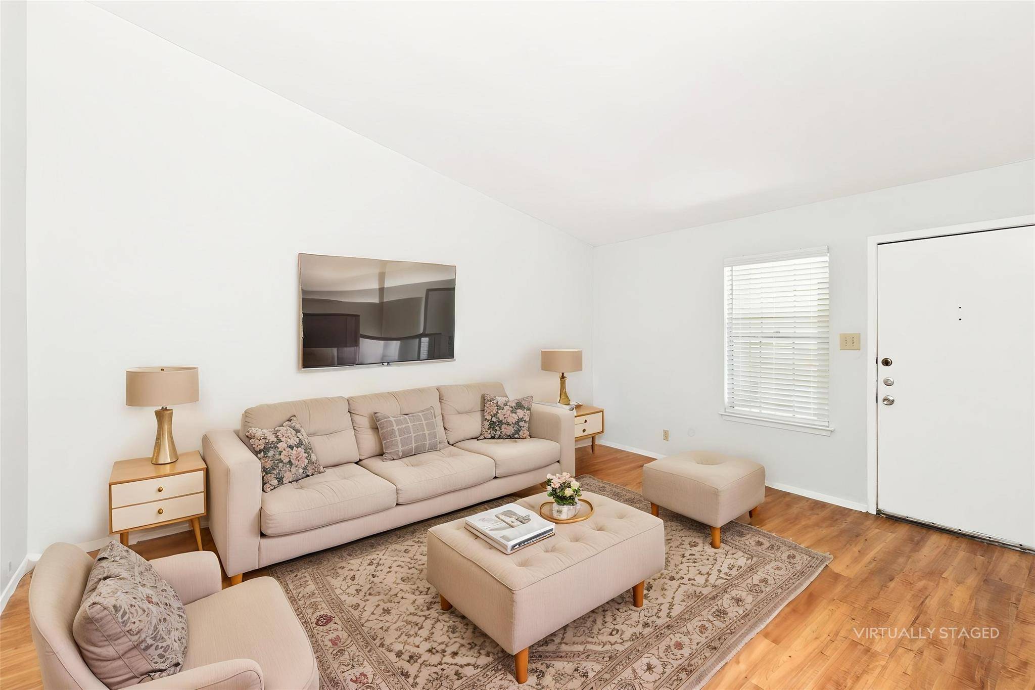 1918 Nicole CIR #B, Round Rock, TX 78664