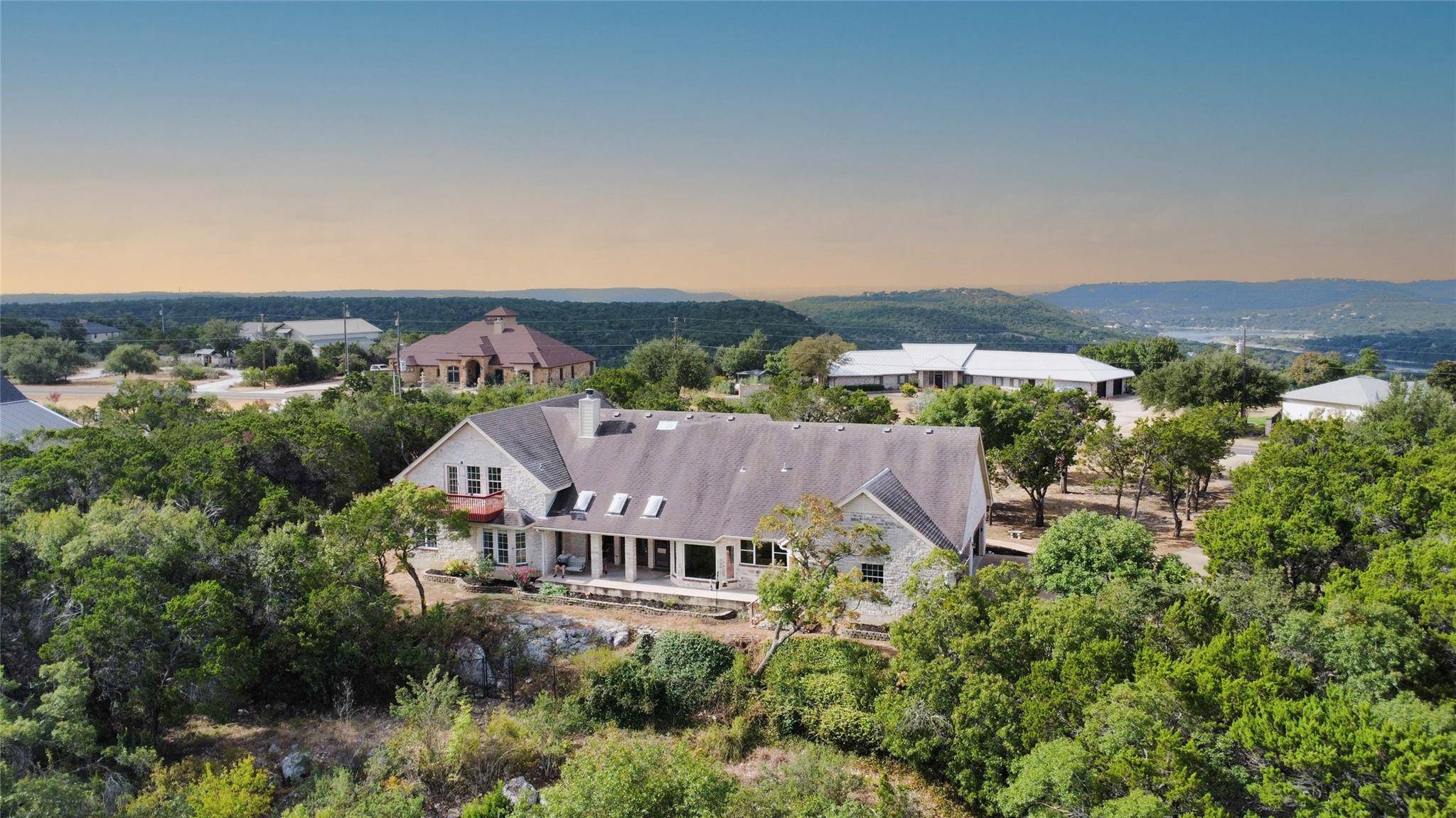 18100 N Rim DR, Leander, TX 78641