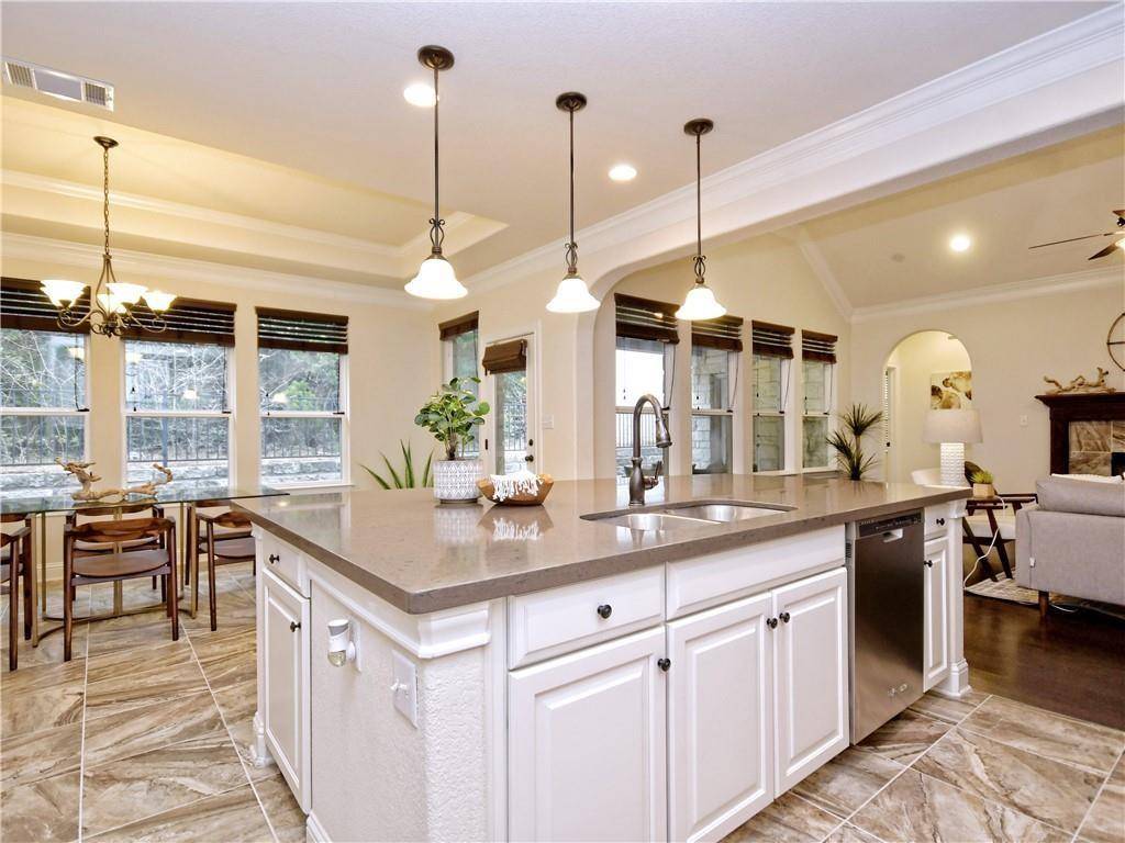 9001 Villa Norte DR, Austin, TX 78726