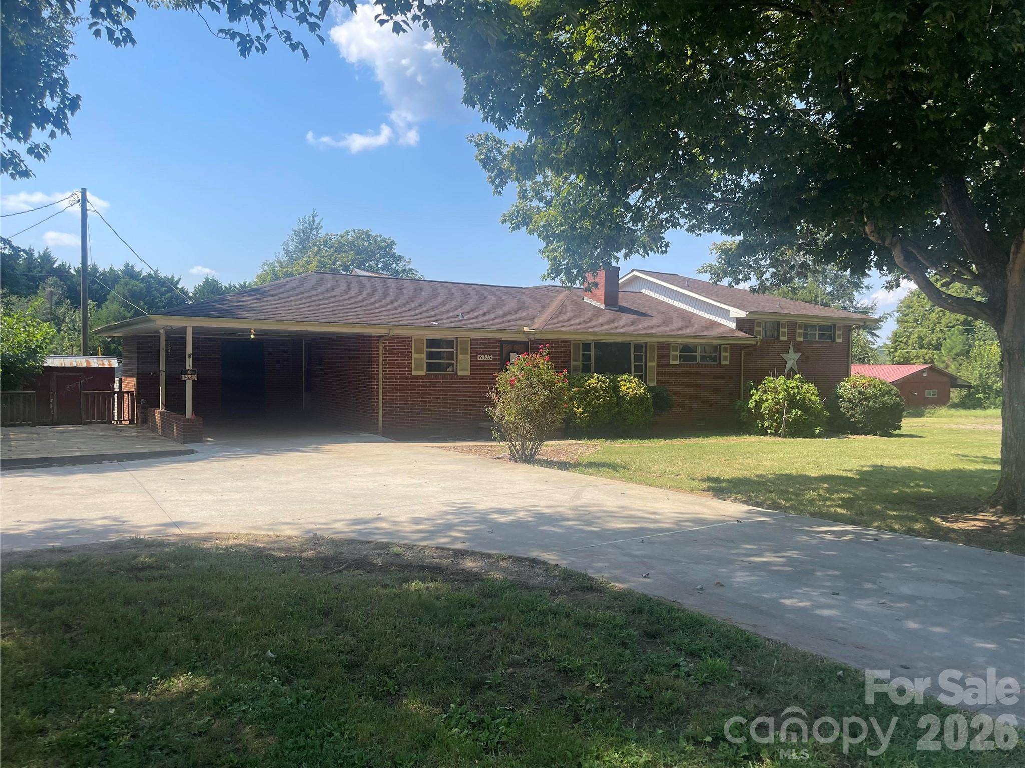 6345 Woodleaf RD, Woodleaf, NC 27054