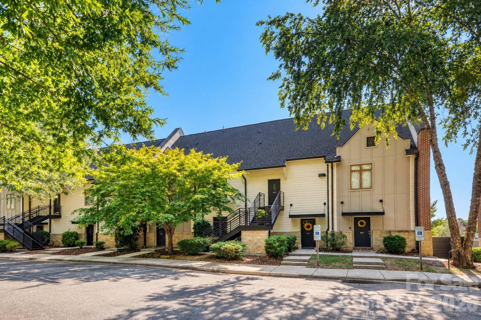 812 Cotton Gin ALY, Davidson, NC 28036