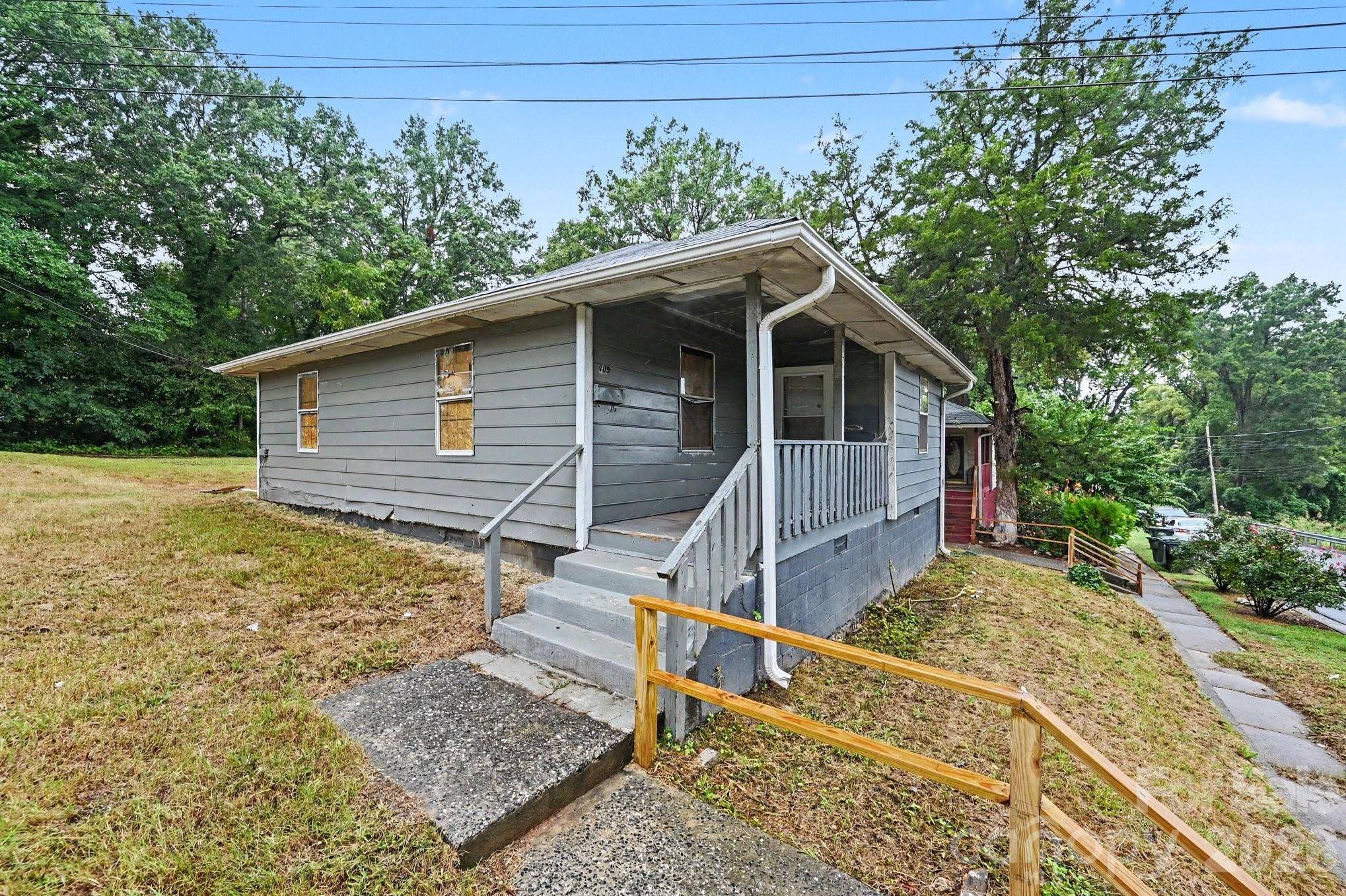 405 N Boyce ST, Gastonia, NC 28052