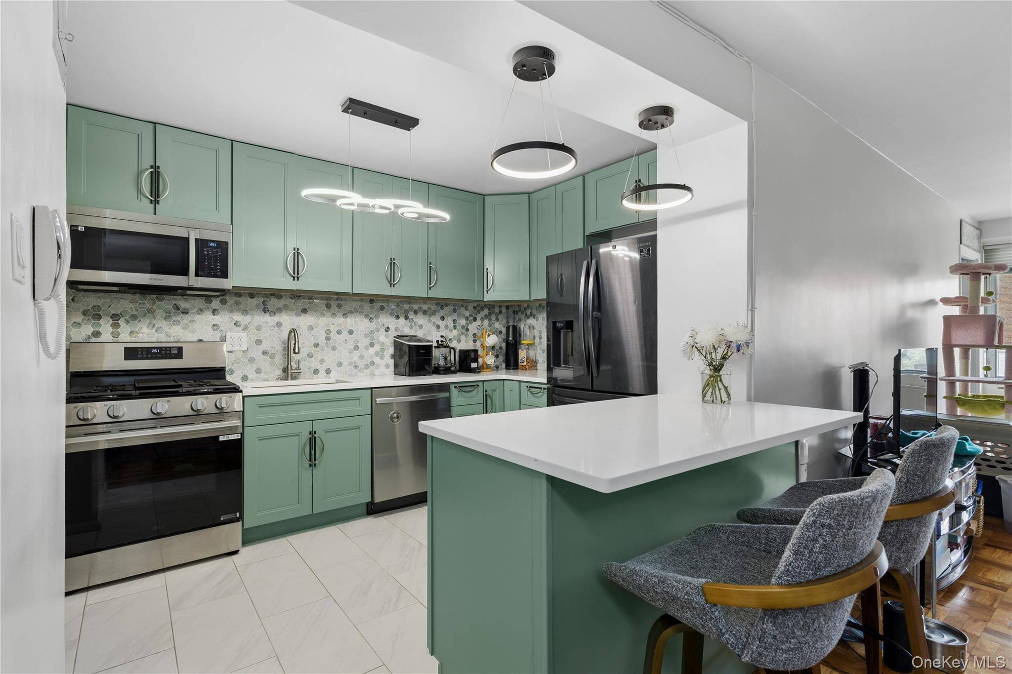 2500 Johnson AVE #4K, Bronx, NY 10463