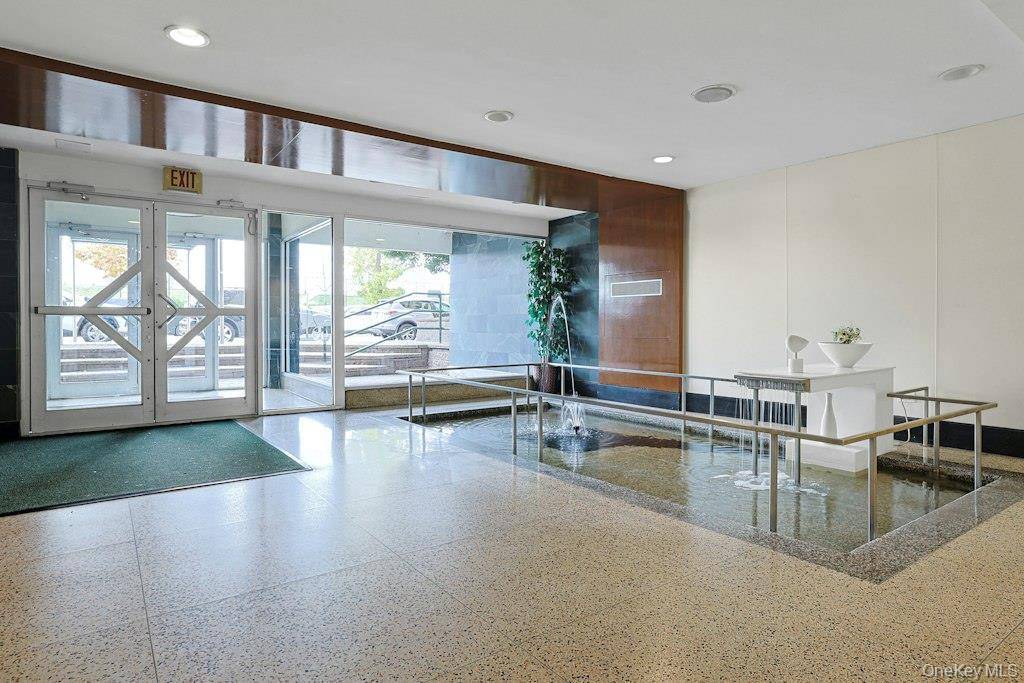 3363 Sedgwick AVE #4D, Bronx, NY 10463