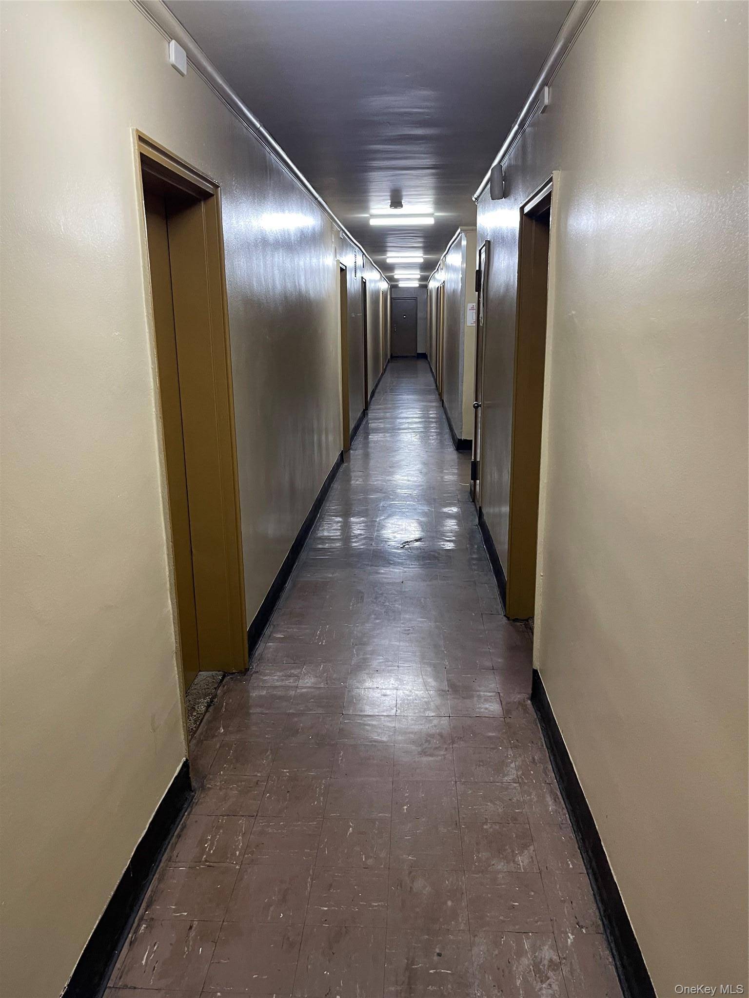 170-06 88th AVE #2D, Jamaica, NY 11432