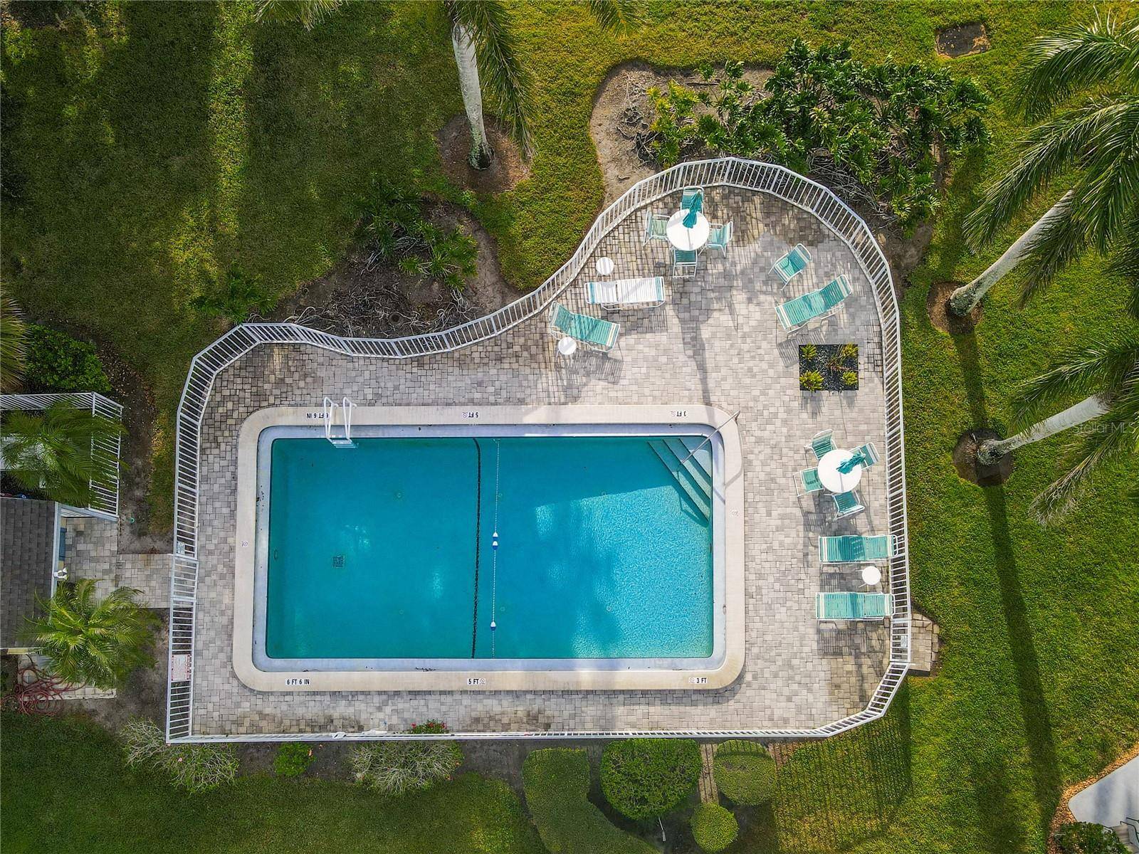 2375 LAKESIDE MEWS #D2, Sarasota, FL 34235