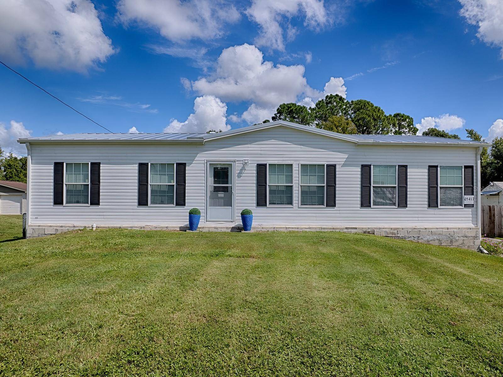 5417 EAGLES NEST RD, Fruitland Park, FL 34731