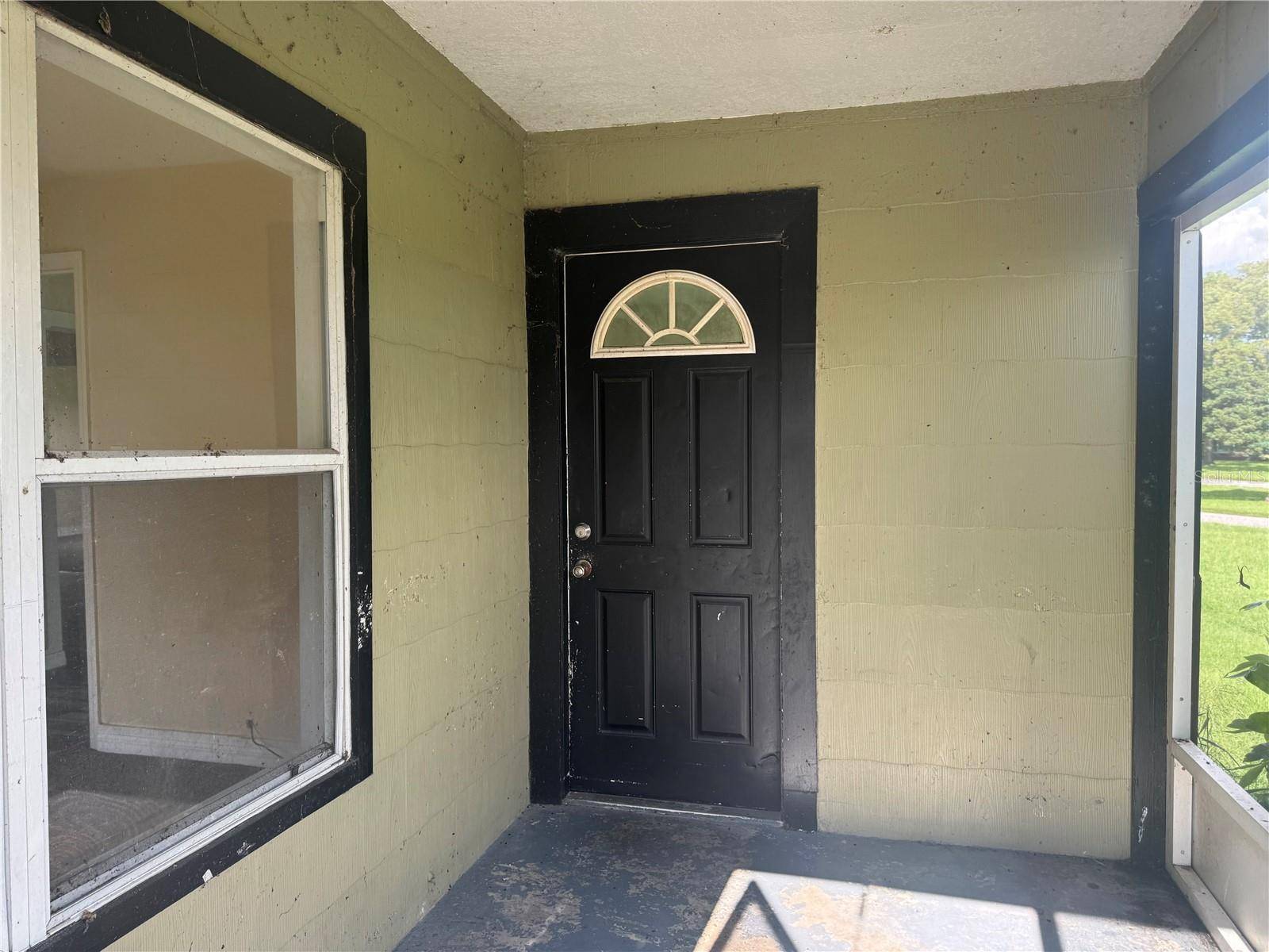 4 LAKEVIEW AVE, Frostproof, FL 33843