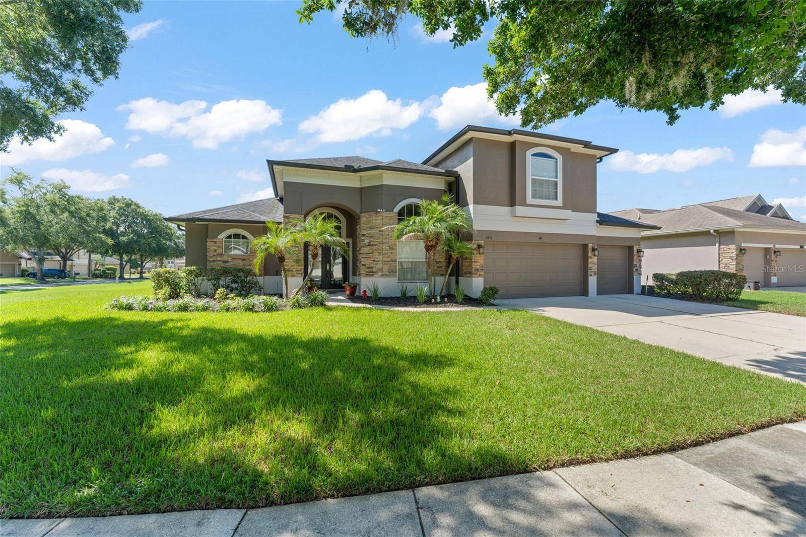 3833 EMERALD ESTATES CIR, Apopka, FL 32703