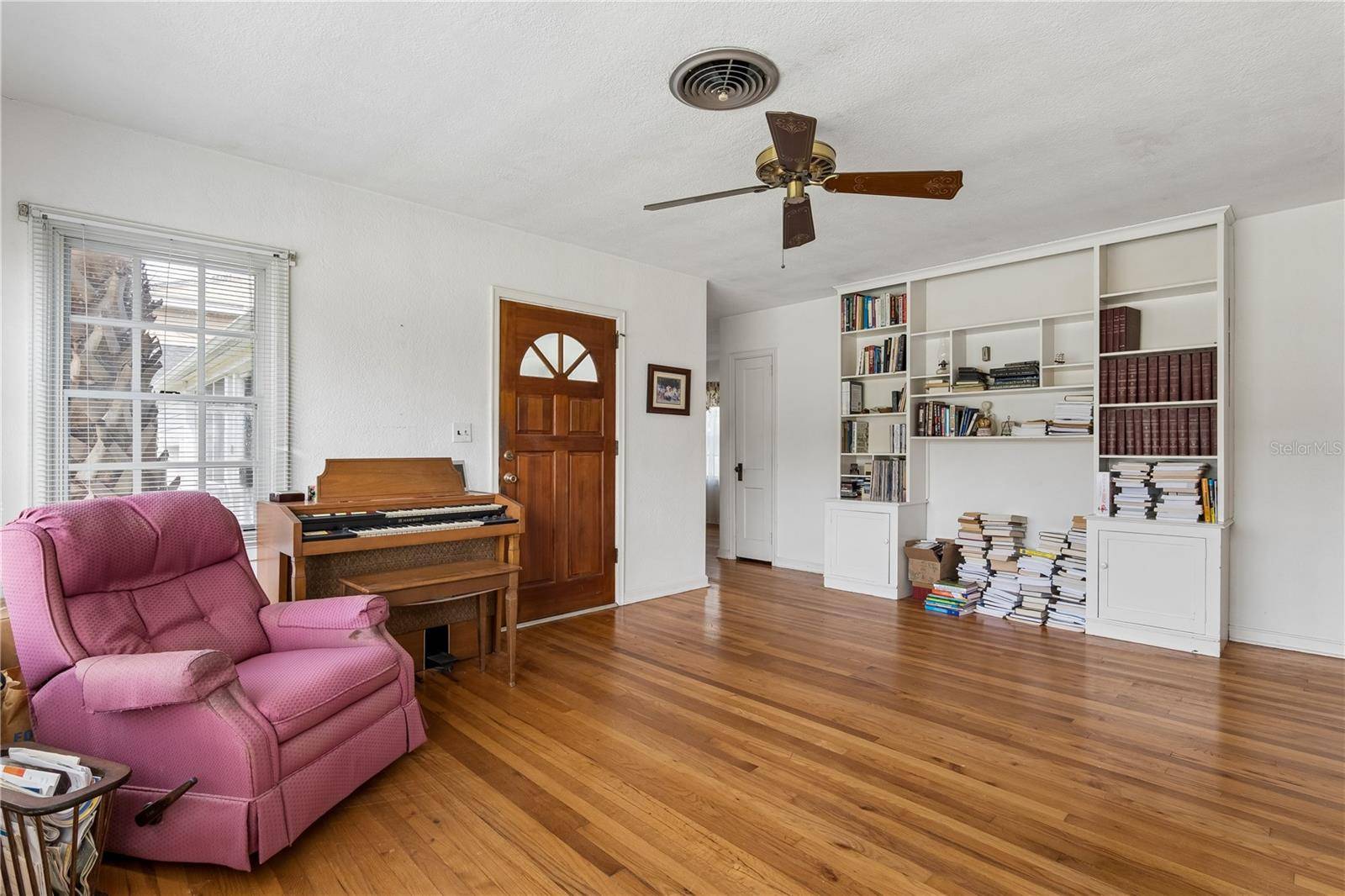 1125 GUERNSEY ST, Orlando, FL 32804