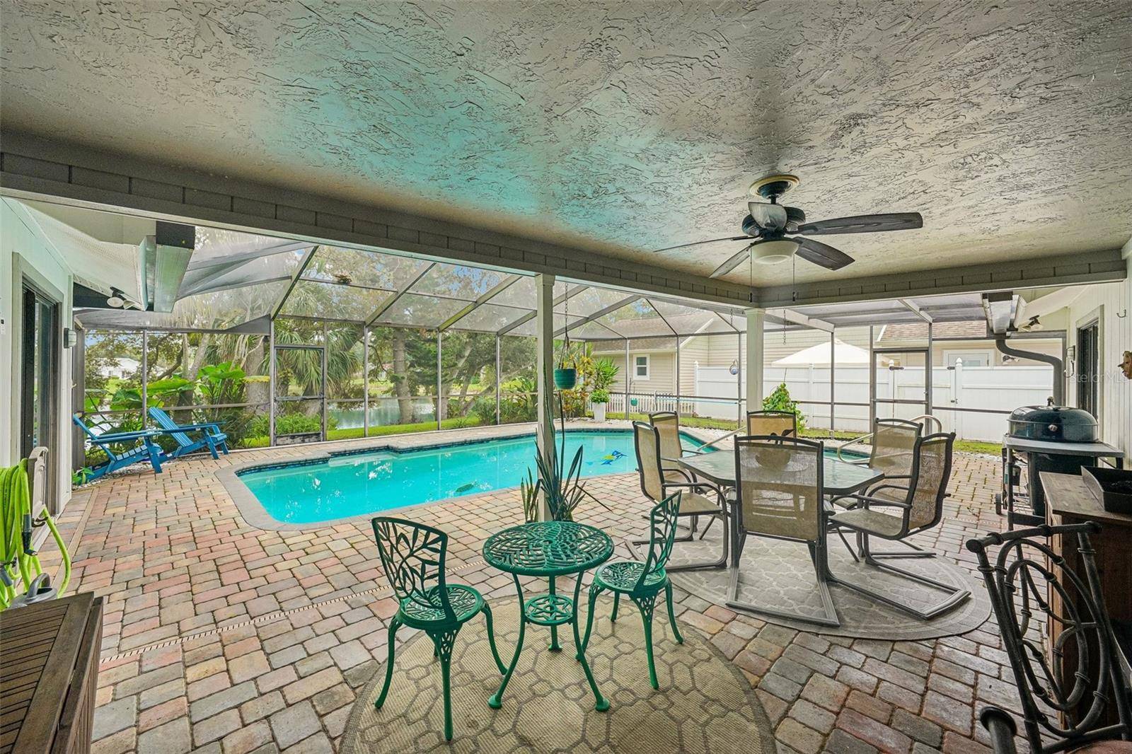 5050 LAKE VALENCIA BLVD W, Palm Harbor, FL 34684