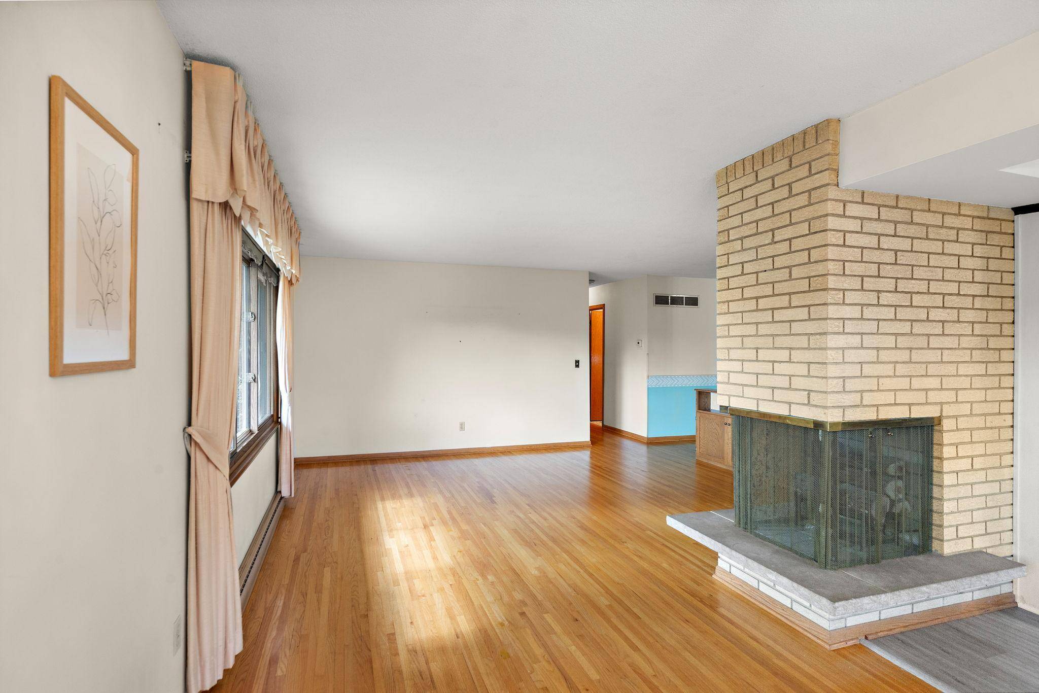 3521 W 103rd ST, Bloomington, MN 55431