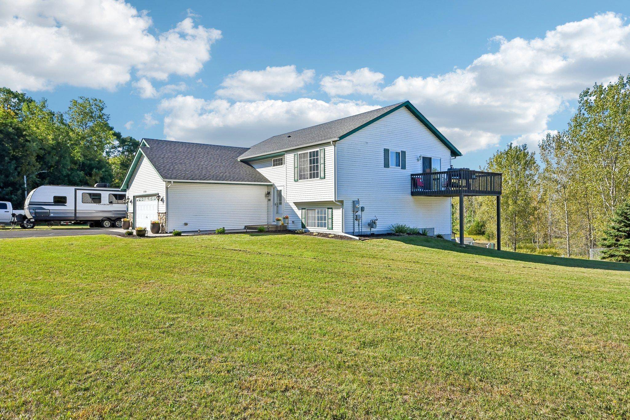 414 Roosevelt DR, Dresser, WI 54009