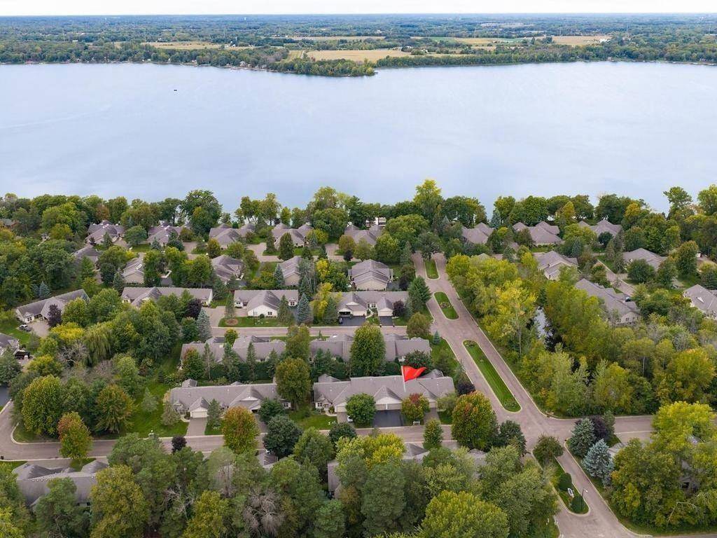 27763 Woodland DR, Chisago City, MN 55013