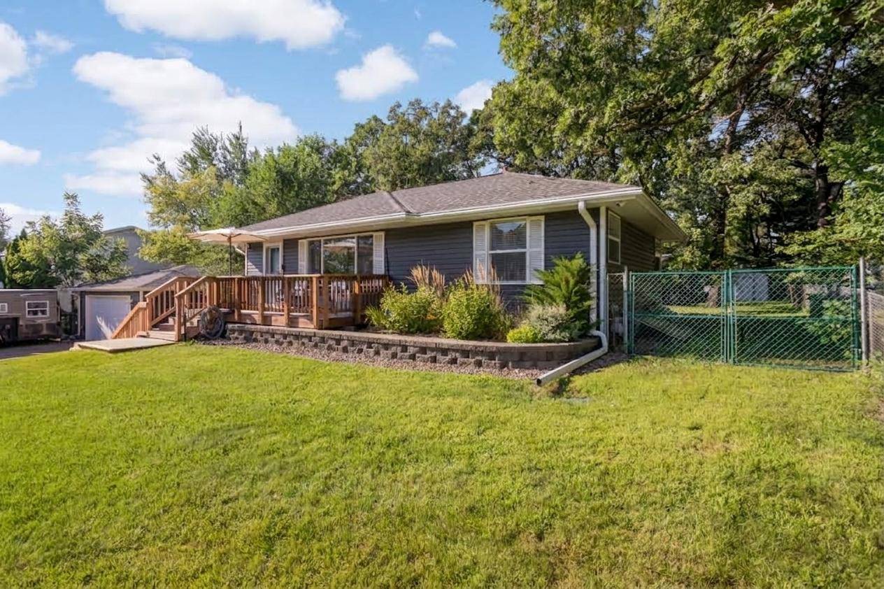 731 123rd AVE NW, Coon Rapids, MN 55448