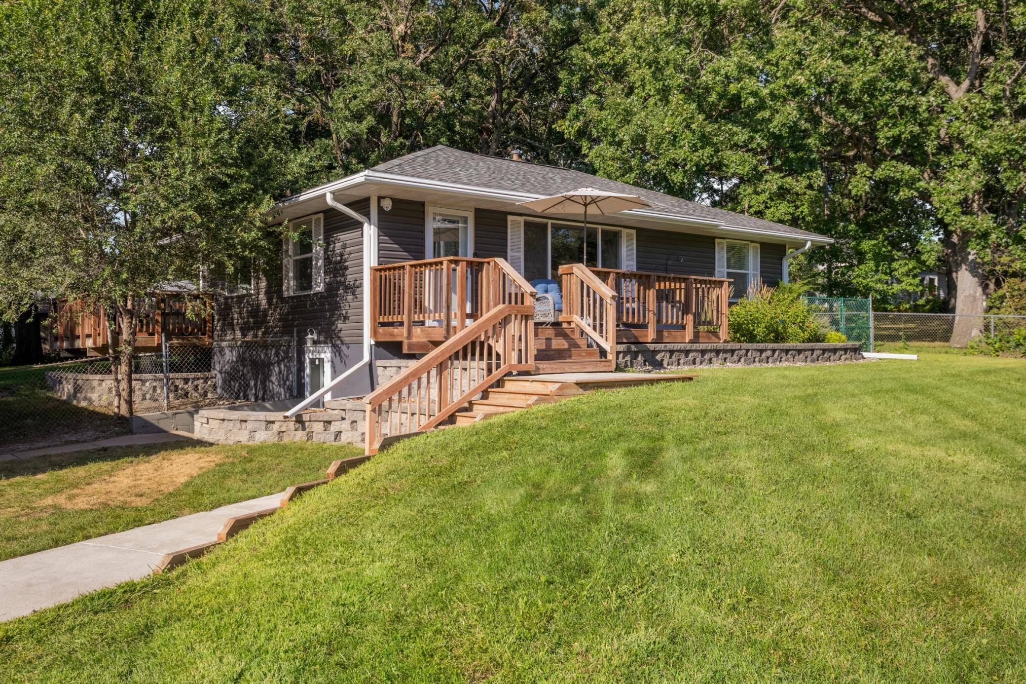 731 123rd AVE NW, Coon Rapids, MN 55448